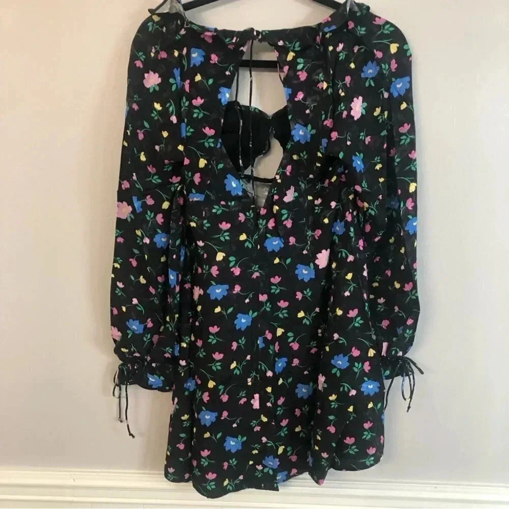 For Love & Lemons Lexy Long Sleeve Floral Cutout Mini Dress Size Sm NWT - Picture 15 of 16